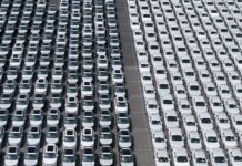 US Senate panel approves bill to crack down on Chinese vehicles