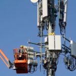 US wireless carrier Verizon to sell 274 stores, lay off another 500 corporate employees