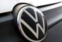 Volkswagen in talks with Chinese partner on Spanish battery plant, trade outlet reports