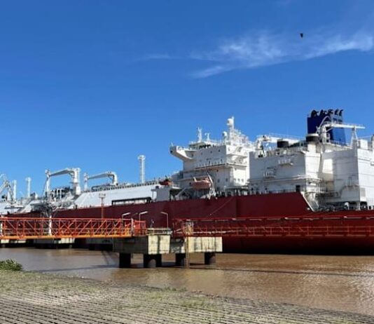 Bangladesh gas supplies improve after LNG terminal restarts