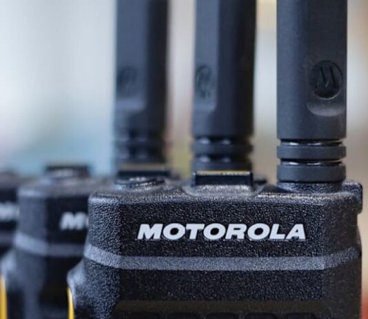 Motorola Solutions lifts annual guidance on resilient public safety demand
