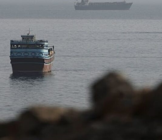 Oil rises as uncertainty continues over reopening of Strait