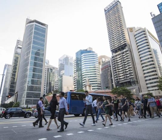 Singapore raises 2026 GDP growth forecast to 4.5%-5.5%; economy grew 5.9% in Q2