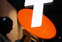 Telstra dials up shareholder returns with A$1 billion buyback, posts modest profit rise