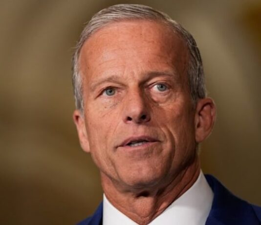 US Senate advances landmark crypto bill before heading on August recess
