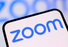 Zoom forecasts quarterly profit below estimates