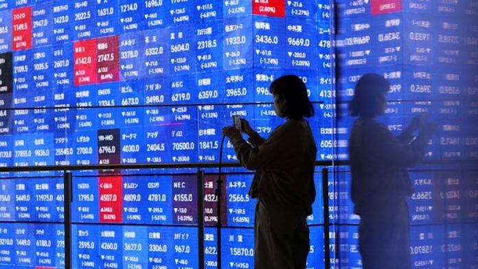Asian shares climb ahead of US jobs data, Fed's Waller soothes bonds