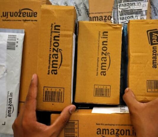 Exclusive-Amazon bets $3 billion on India’s fast-delivery boom, sources say