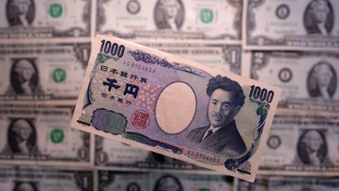 Japan's top currency diplomat: on alert to currency moves