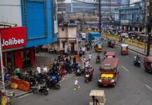 Jollibee says planning to pick Hong Kong over US to list international unit