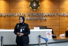 Malaysian regulator to ask publicly-traded firms for El Nino plans, eyes deeper Middle East ties