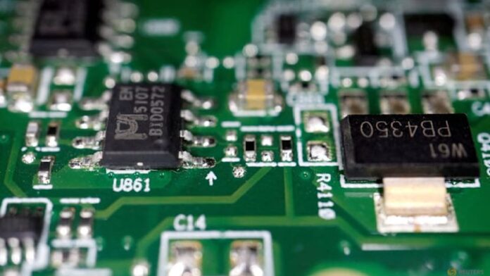 Qualcomm, Apple extend licensing agreement for chips