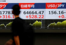 Stocks rise as oil dips, yen wobbles ahead of BOJ