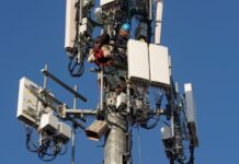 Verizon signs optical fiber deal with Corning to expand broadband, support AI growth