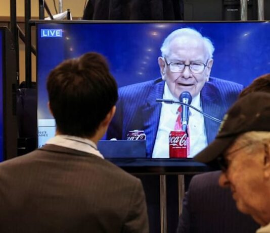 Warren Buffett steps down as Berkshire chair, becomes chairman emeritus