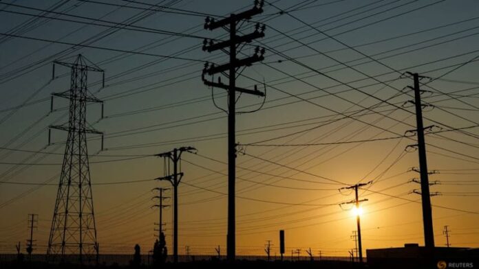 Explainer-Data centers' 'flexible' power usage could save the grid billions