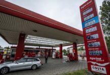 G7 talks as US pressures Europe over diesel stocks