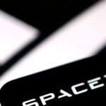 SpaceX to acquire spectrum that enables Starlink Mobile services