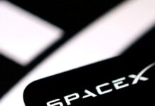 SpaceX to acquire spectrum that enables Starlink Mobile services