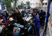 Vietnam extends fuel tax relief measures until end-2026